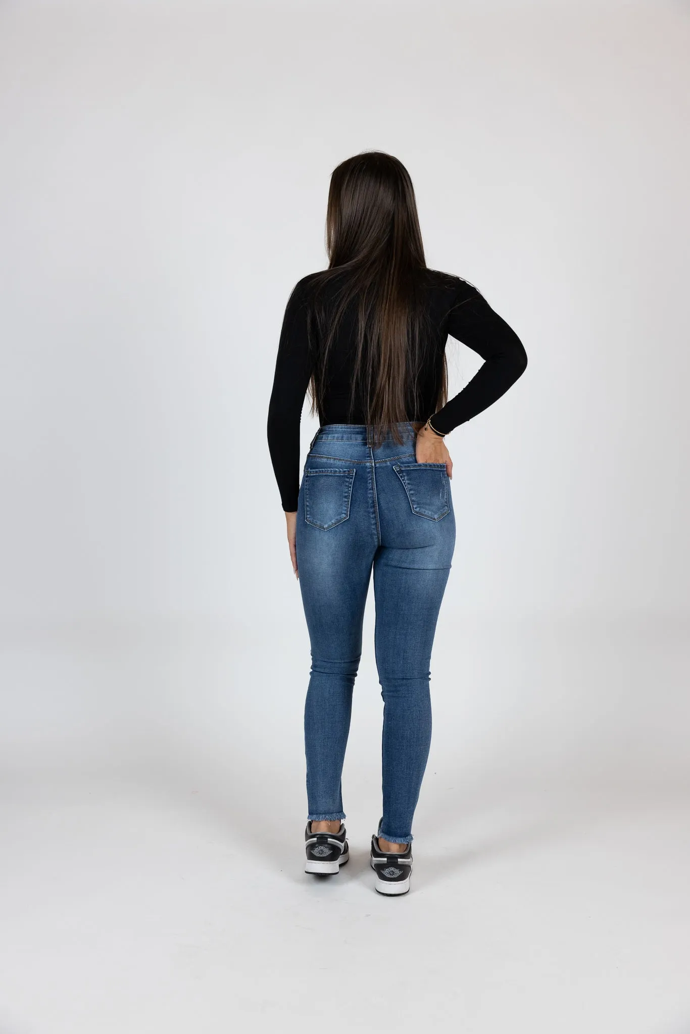 Distress Frayed Hem Jeans