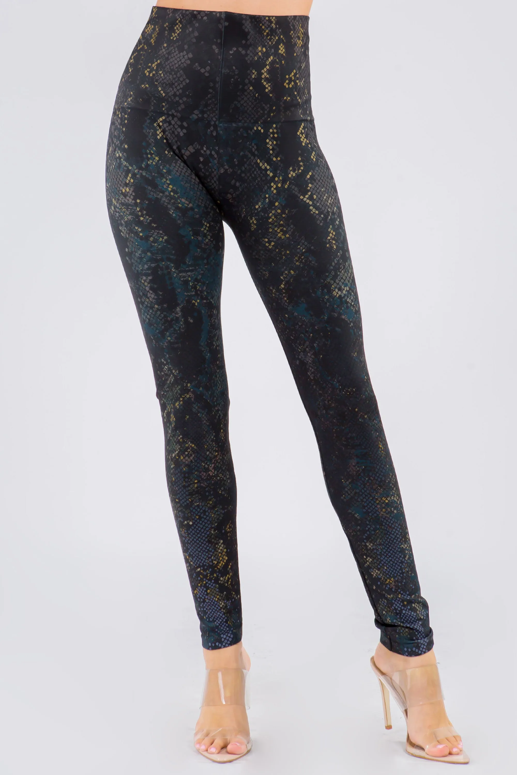 Euphoric Snakeskin Print Leggings in Peacock
