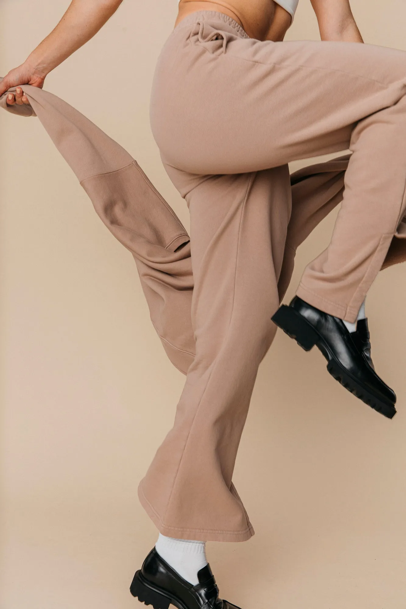Flare Pant in Fawn