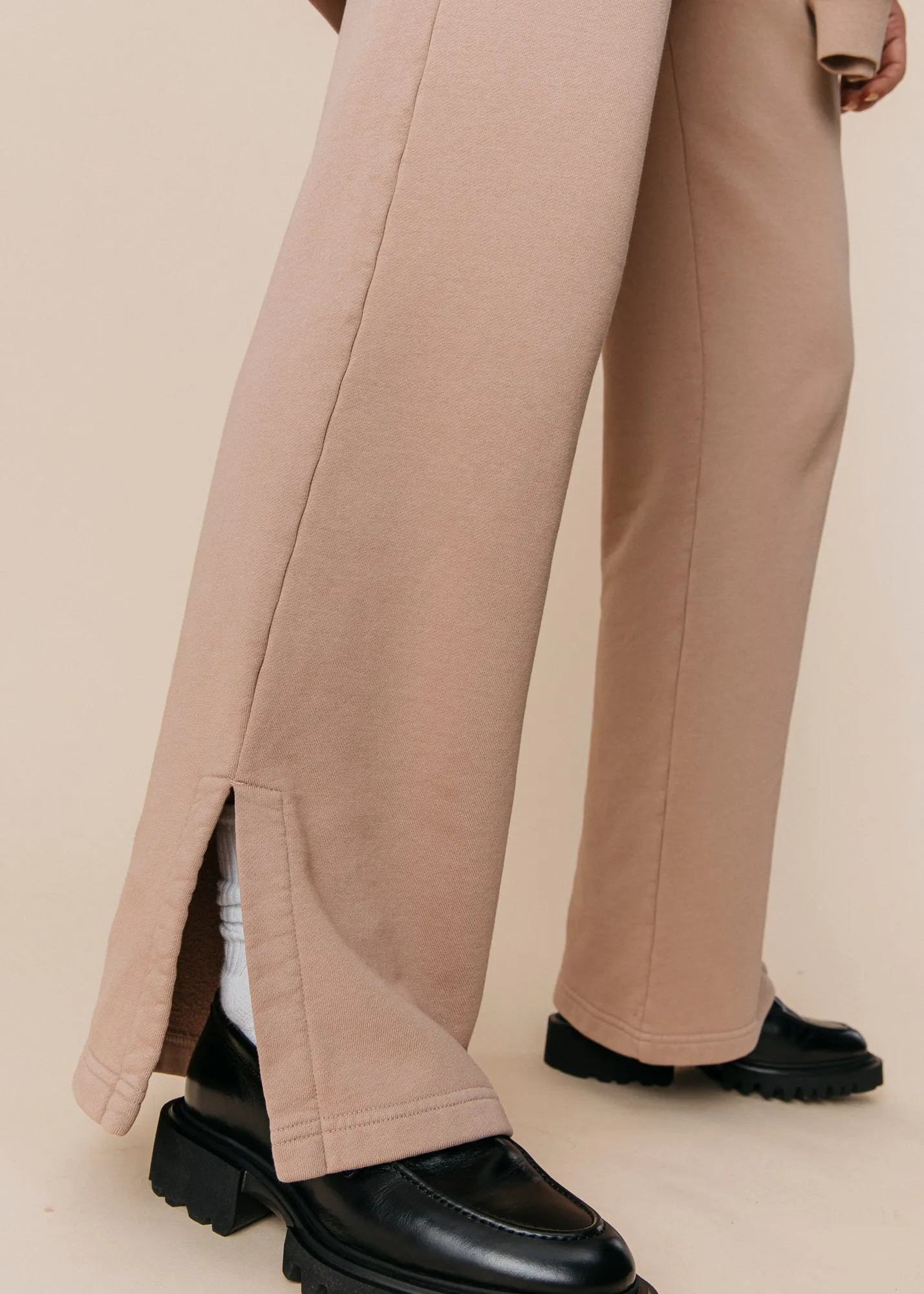 Flare Pant in Fawn