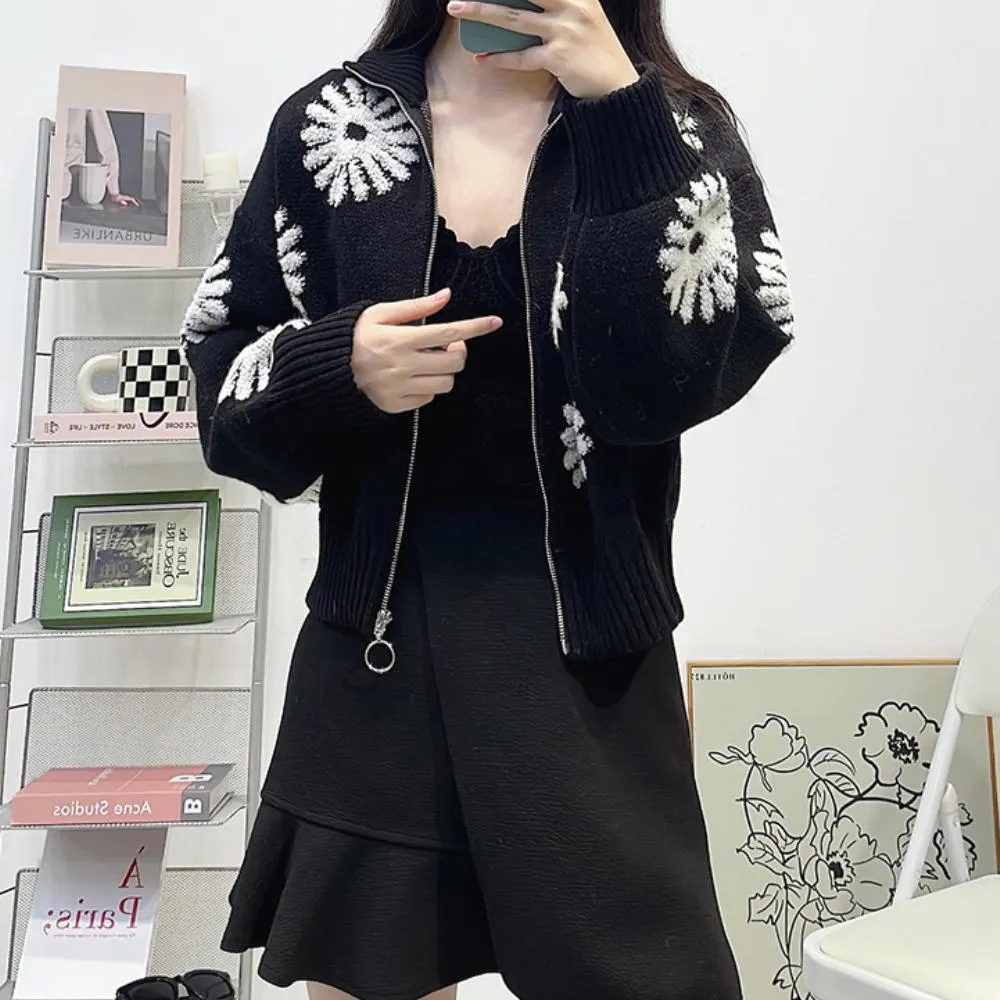 Jacquard Turtleneck Knitted Cardigan