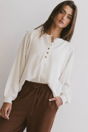 Kami Henley Top in Oatmeal