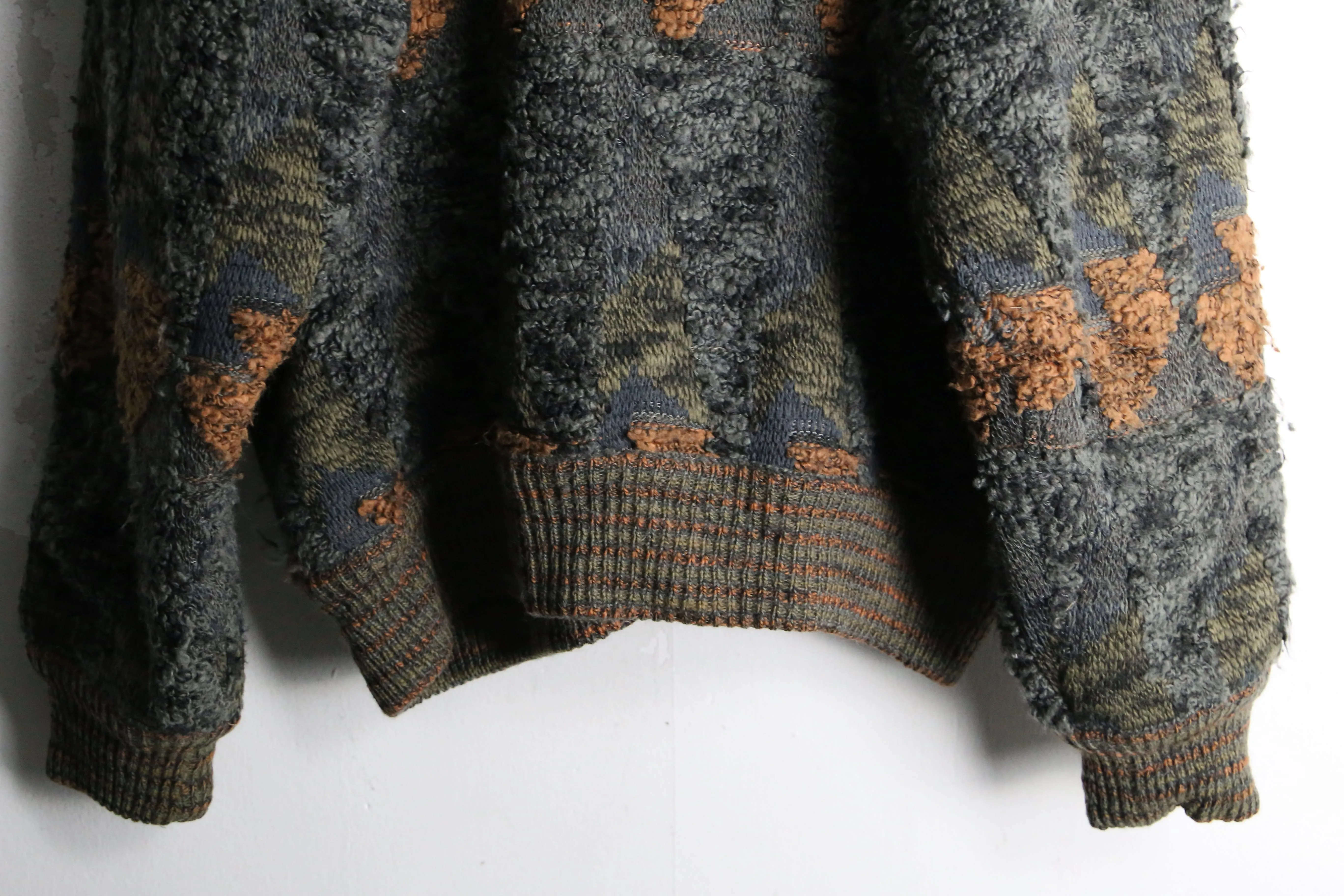 khaki color loose knit blouson